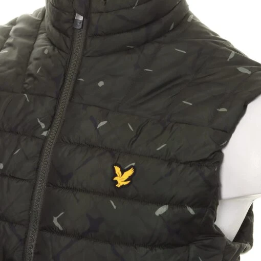 Lyle & Scott Sport Lightweight Quilted Gilet -Comfortable Sportswear Lyle Scott Sport Lightweight Quilted Gilet JK1373SP W722 3 scaled