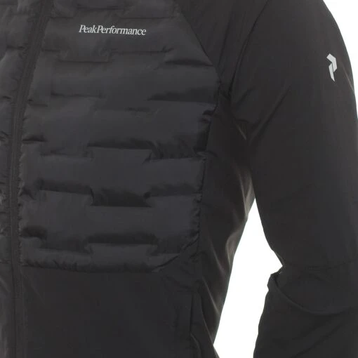 Peak Performance Golf Argon Swift Hybrid Jacket -Comfortable Sportswear Peak Performance Golf Argon Swift Hybrid Jacket G75496010 010 3 scaled