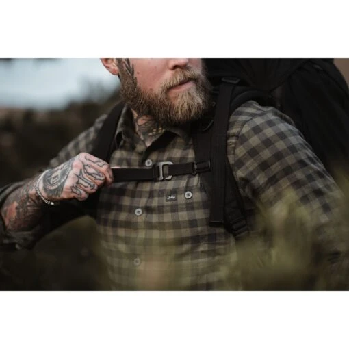 Lundhags Ekren Long Sleeve Shirt - Clover 640 -Comfortable Sportswear lundhags ekren long sleeve shirt clover 640 2 1397009