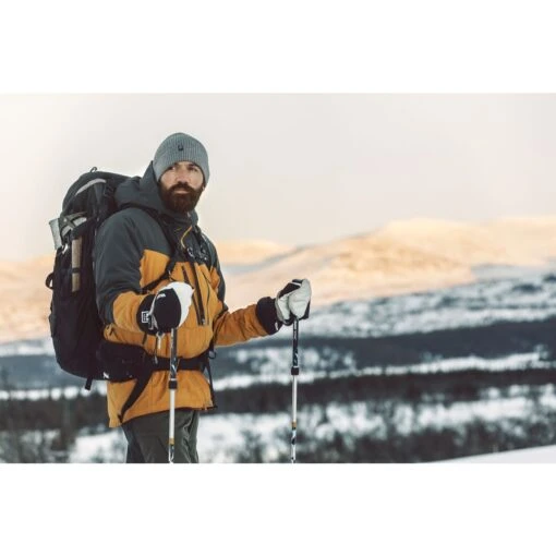 Lundhags Makke Pro Hiking Jacket - Gold/Charcoal 209 -Comfortable Sportswear lundhags makke pro jacket6 1337154
