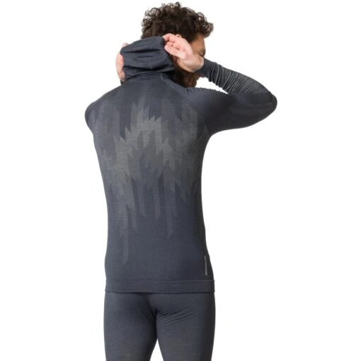 Odlo Kinship Performance Wool Warm Long-Sleeve Base Layer With Face Mask Men - India Ink Melange -Comfortable Sportswear odlo mens kinship performance wool warm base layer with face mask india ink melange 2 1504563