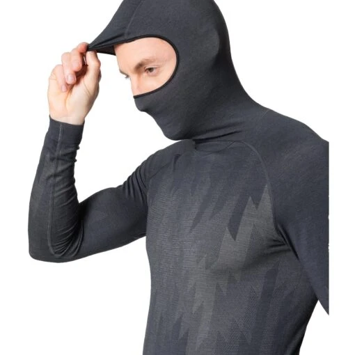 Odlo Kinship Performance Wool Warm Long-Sleeve Base Layer With Face Mask Men - India Ink Melange -Comfortable Sportswear odlo mens kinship performance wool warm base layer with face mask india ink melange 5 1504566