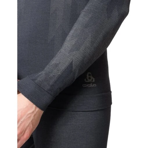 Odlo Kinship Performance Wool Warm Long-Sleeve Base Layer With Face Mask Men - India Ink Melange -Comfortable Sportswear odlo mens kinship performance wool warm base layer with face mask india ink melange 6 1504567